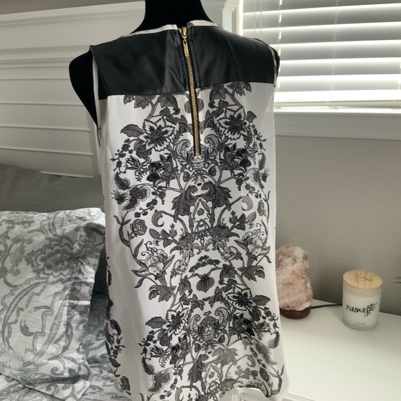 White & Black Sleeveless Shirt Leather Top - Picture 2 of 4